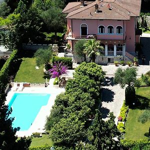 Villa Lou